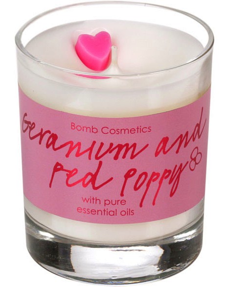 Geranium & Red Poppy Glass Candle -           - 